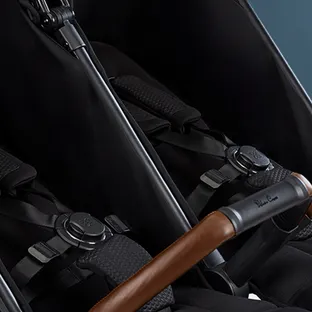 Pull-along bumper bar