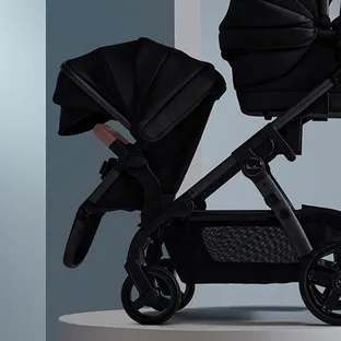 Included tandem seat